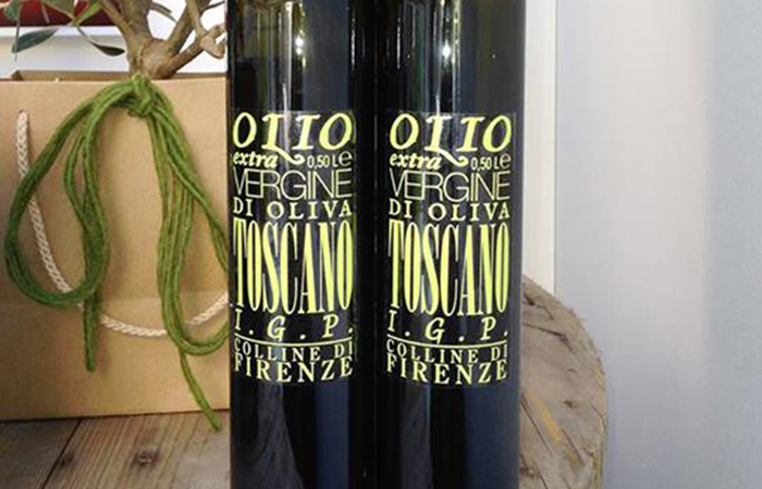 2 bottiglie di olio toscano igp